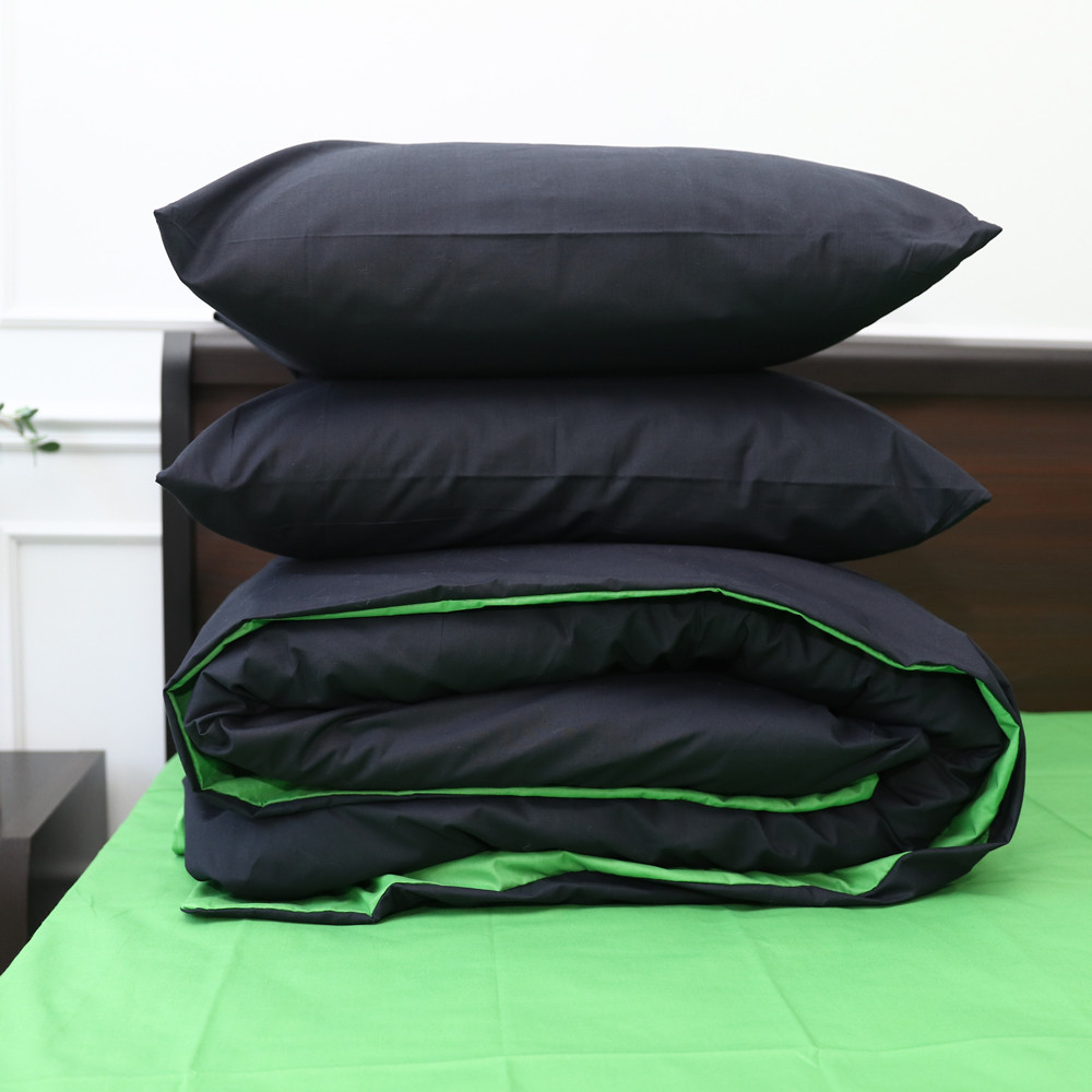 Сімейний набір однотонної постільної білизни із Бязі "Gold" №151563AB Черешенка™