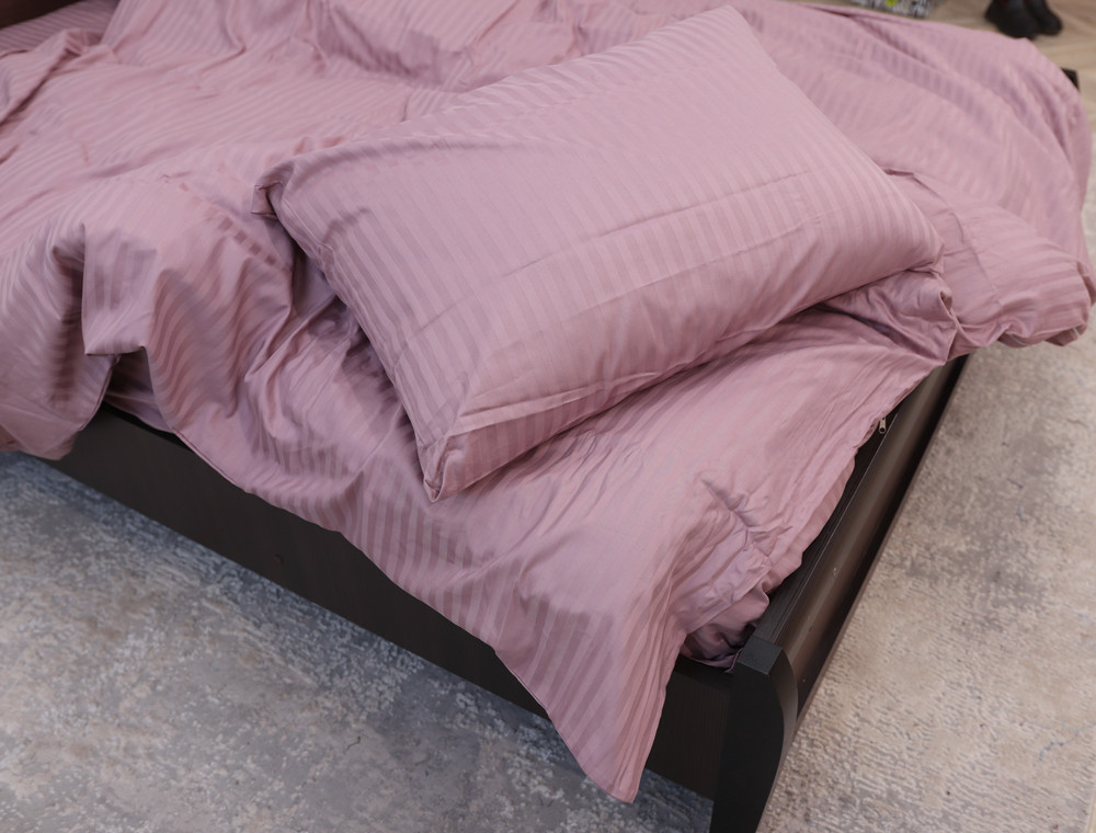 Евро макси набор постельного белья 200*220 из Страйп Сатина №541511