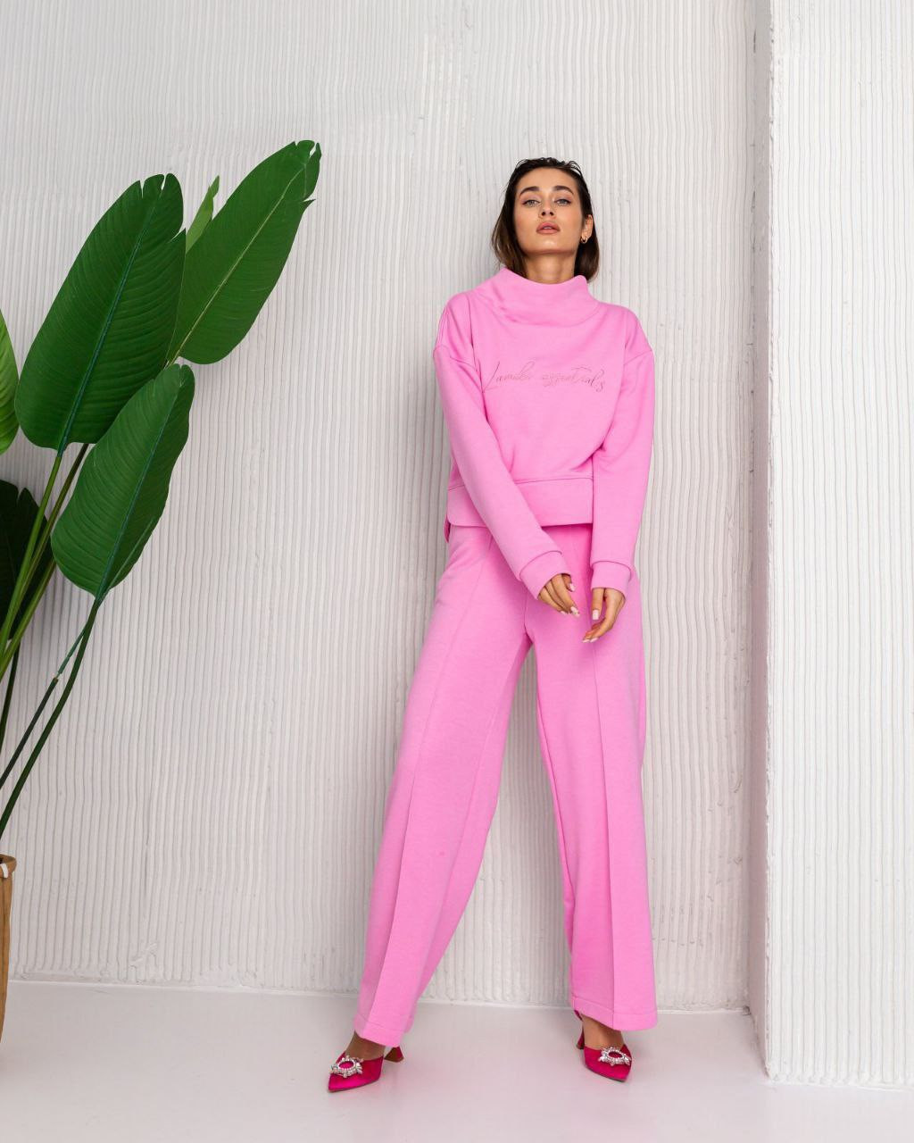 Жіночий костюм зі штанами палаццо (Розмір S) рожевий №215_0020