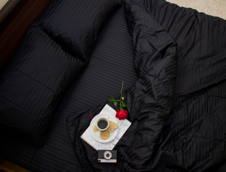 Двоспальний набір постільної білизни 180*220 зі Страйп Сатину №50111 Черешенка™