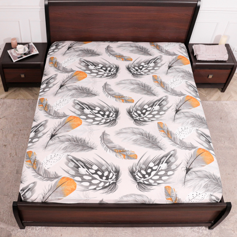 Простирадло на резинці (140*200*25) біле з принтом "пір'я" №668206