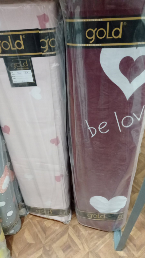 Тканина для постільної білизни Бязь "Gold" Lux "Бути коханим (бордовий)" GL1679 (A+B) - (50м+50м)