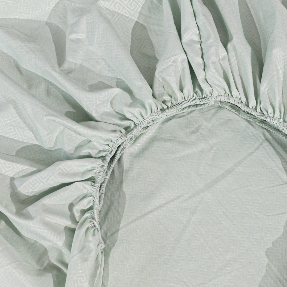 Простынь на резинке (180*200*25) мятного цвета с орнаментом №2308