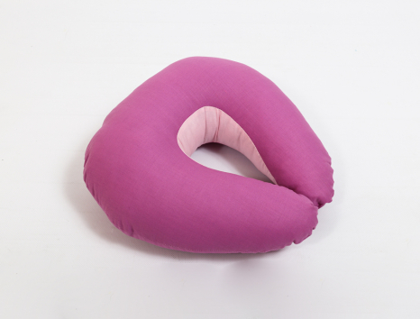 Дорожня подушка-рогалик для подорожей №60010