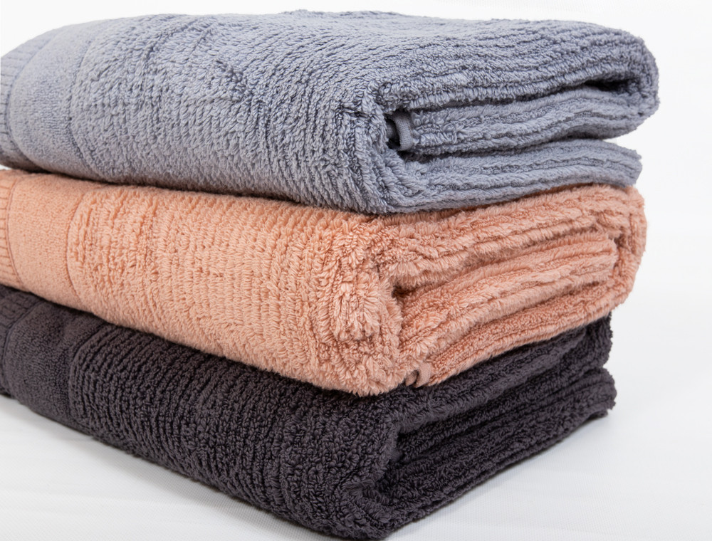 Комплект махрових банних рушників CESTEPE NEVARA (150*90)