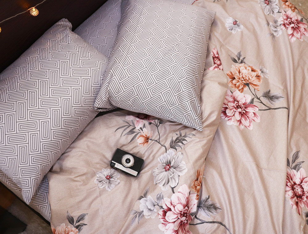 Полуторный набор постельного белья 150*220 из Сатина №015AB Черешенка™