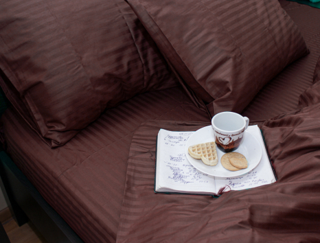 Полуторний набір постільної білизни 150*220 зі Страйп Сатину №541420