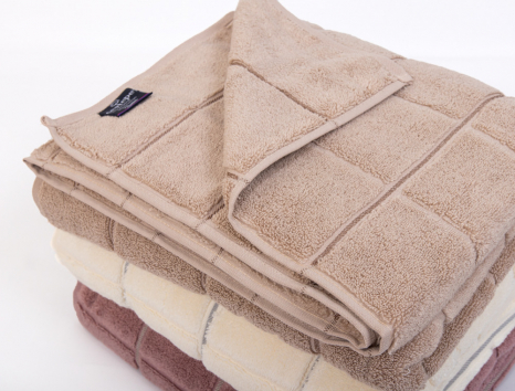 Комплект махрових банних рушників CESTEPE KARE (150*90)