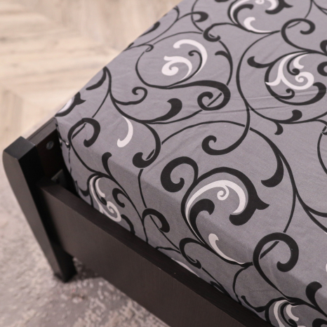 Простынь на резинке (160*200*25) серая с абстрактным принтом №667922