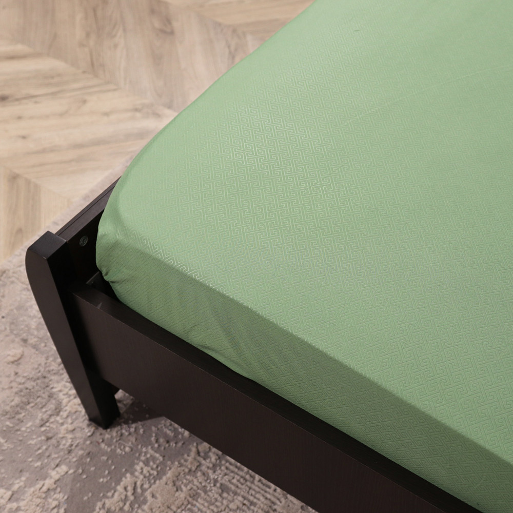 Простынь на резинке (120*200*25) геометрия на зелёном №1702