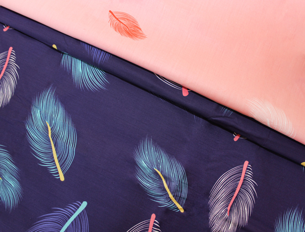 Ткань для постельного белья Бязь "Gold" Lux "Разноцветные перья (фиолетовый)" GL1207 (A+B) - (50м+50м