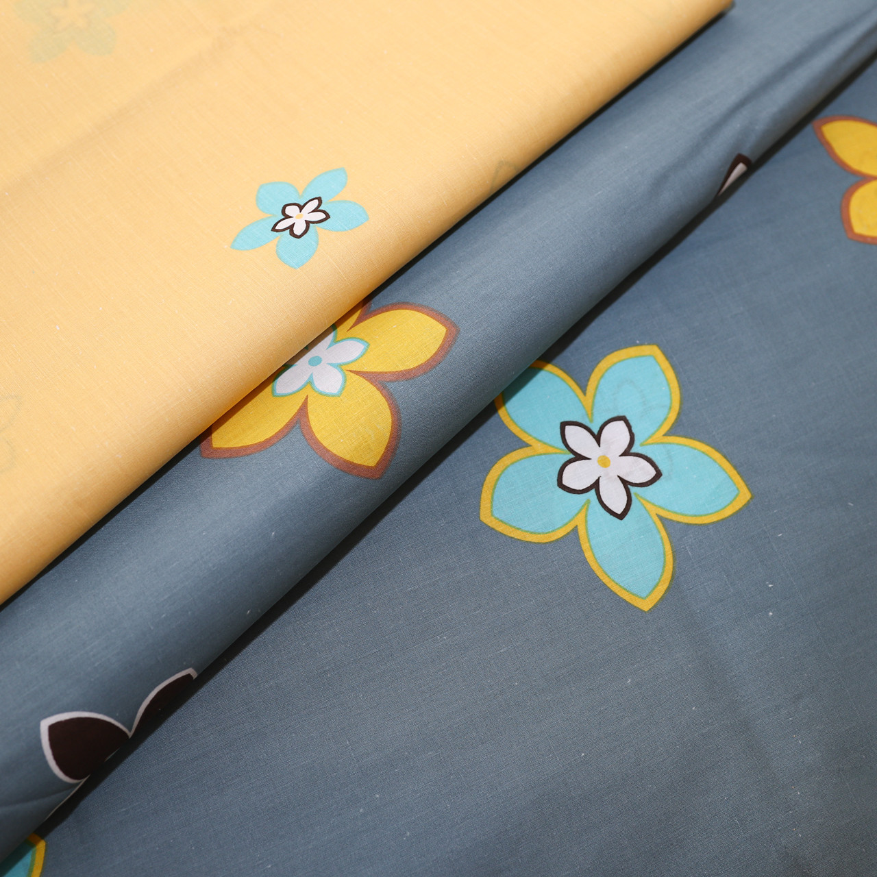 Ткань для постельного белья Бязь "Gold" Lux "Цветная романтика" GL1367 (A+B) - (50м+50м)