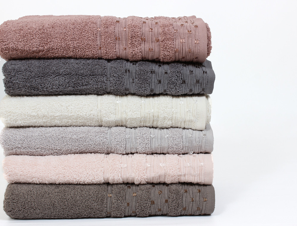 Комплект махрових банних рушників CESTEPE LUPEN (140*70)