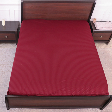 Простирадло на резинці (140*200*25) червоного кольору в смужку №1917