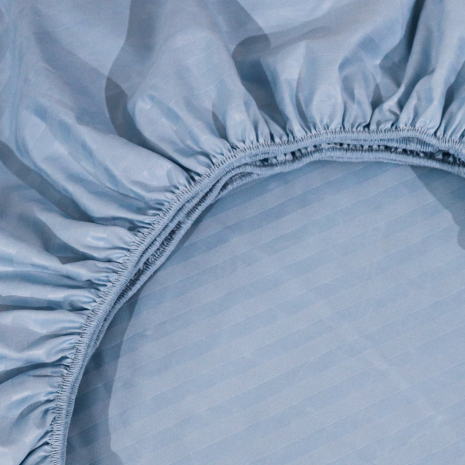 Простирадло на резинці (180*200*25) блакитна смужка №3120