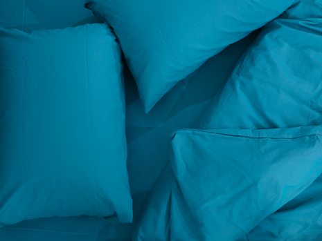 Сімейний набір однотонної постільної білизни із Бязі "Gold" №511066 Черешенка™