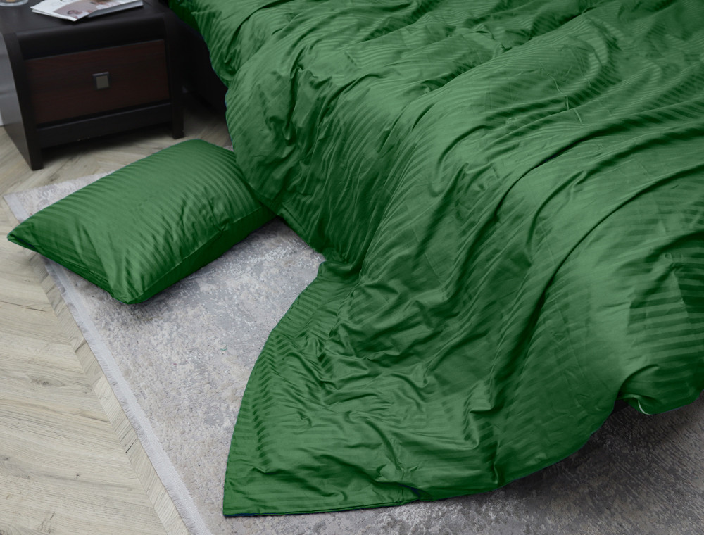 Двоспальний набір постільної білизни 180*220 з Страйп Сатину №546350