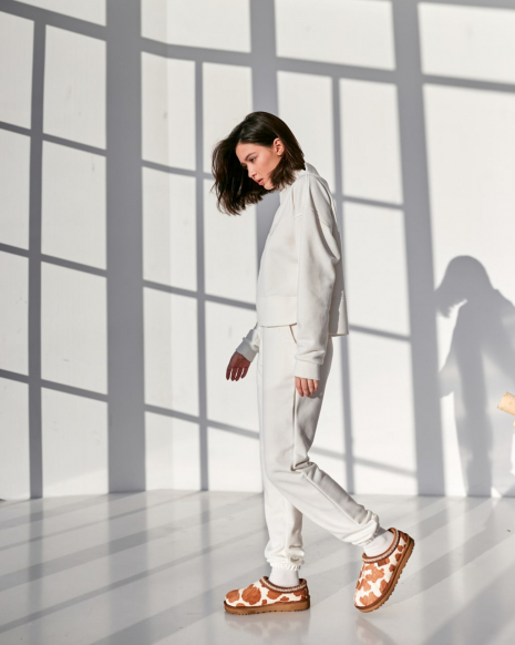 Жіночий костюм із джогерами (Розмір S) білий №502_0021