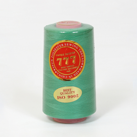 Нитки 777 40/2 131 зелений