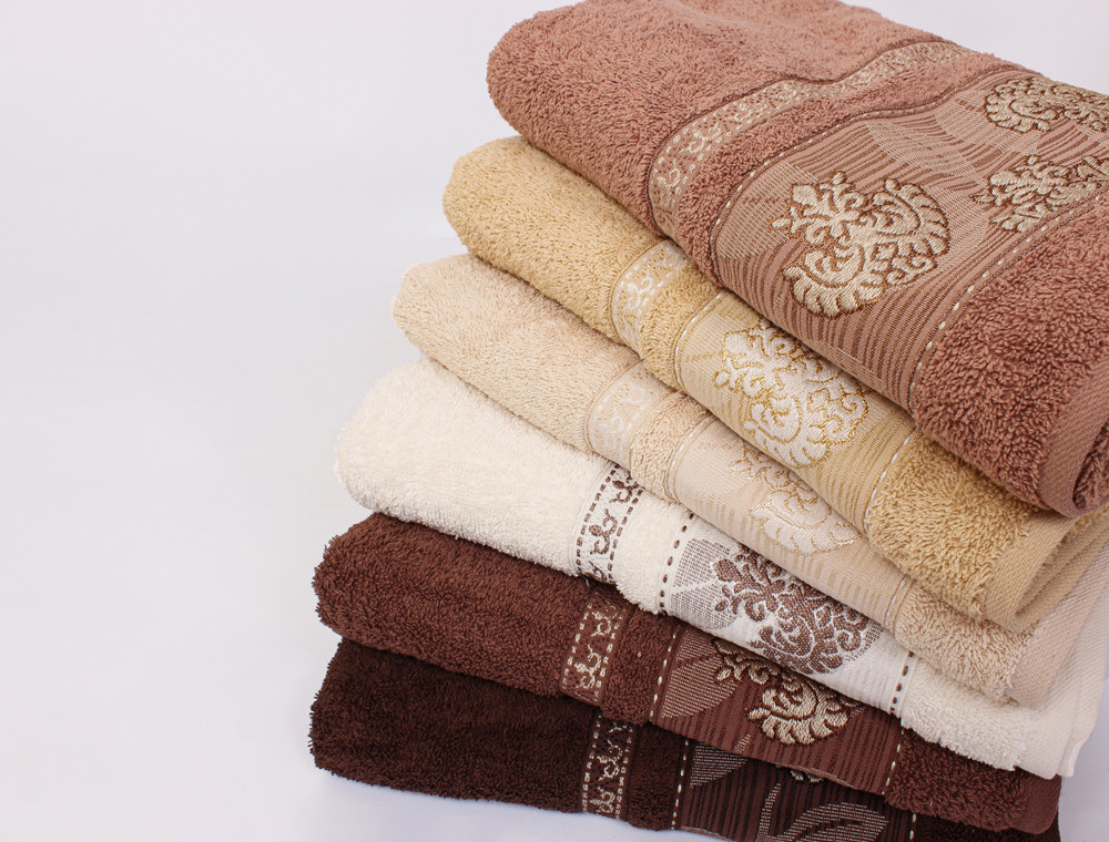 Комплект махрових банних рушників CESTEPE FOREVER (140*70)