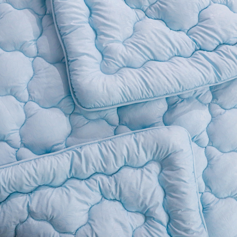 Двоспальна ковдра мікрофібра/холофайбер №46017