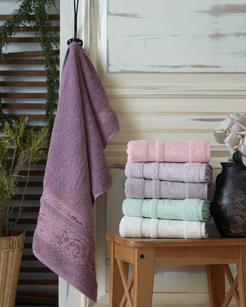 Комплект махрових банних рушників CESTEPE BERIL (140*70)