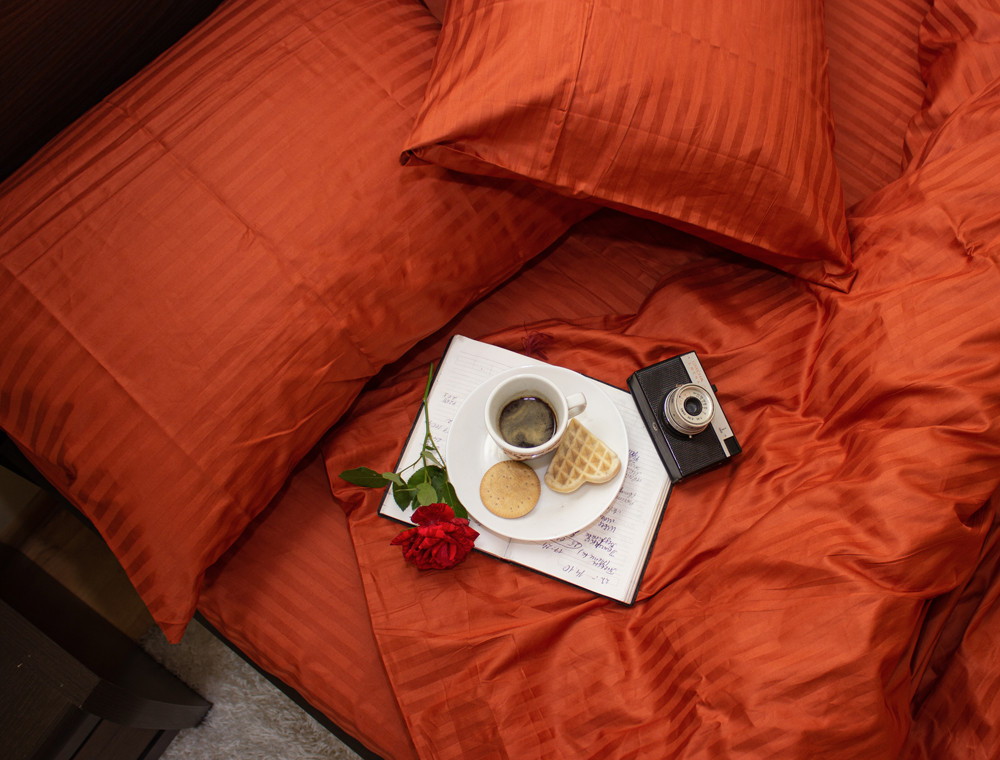 Сімейний набір постільної білизни зі Страйп Сатину №541340 KRISPOL™