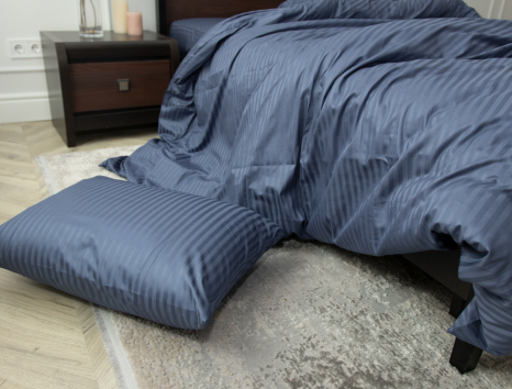 Євро-максі набір постільної білизни 200*220 зі Страйп Сатину №503928 Черешенка™