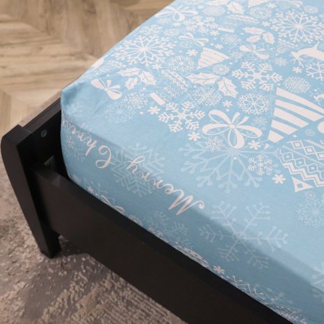 Простирадло на резинці (90*200*25) блакитне з новорічним принтом №661140