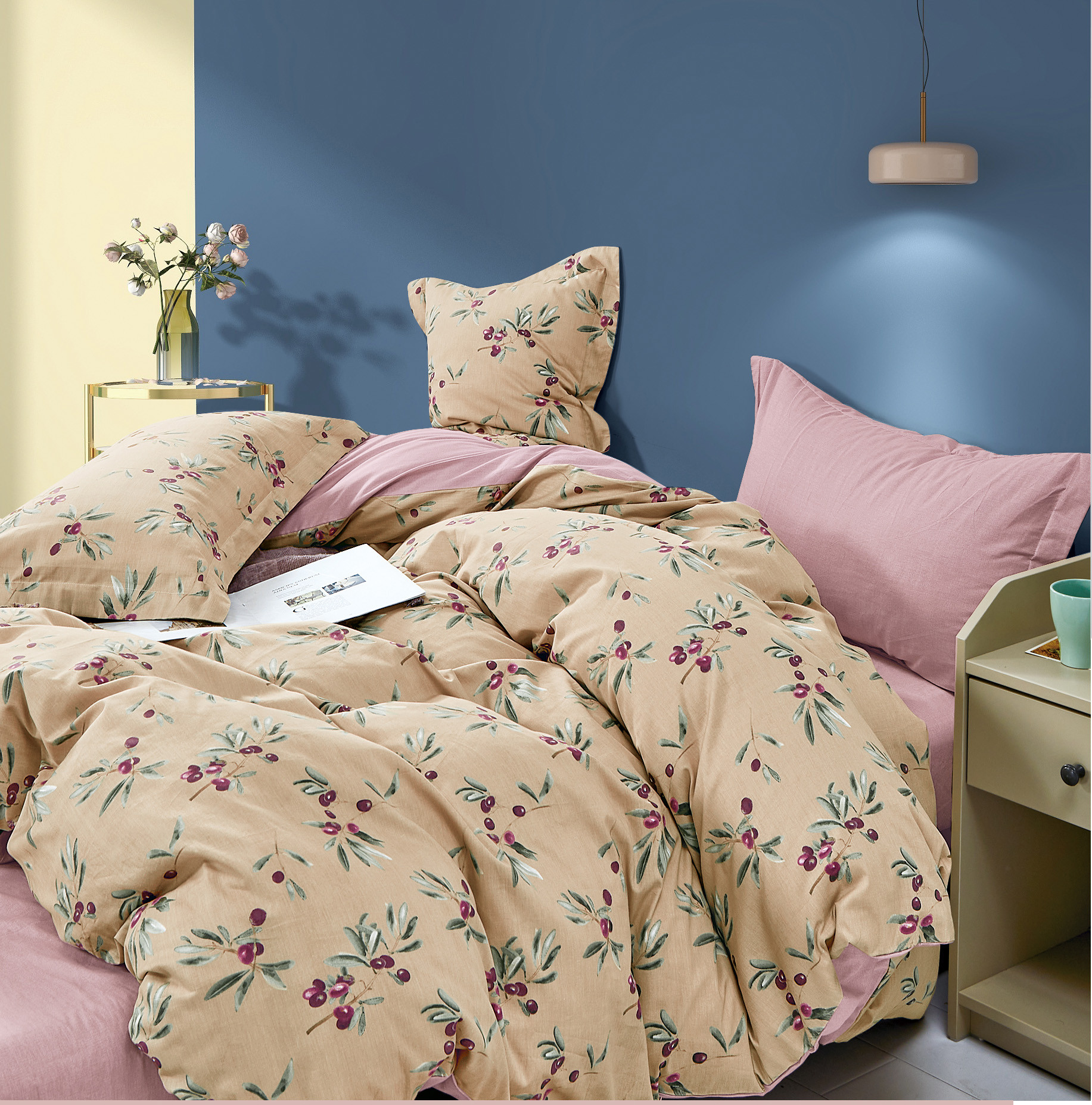 Евро макси набор постельного белья 200*220 из Сатина №44266AB Черешенка™