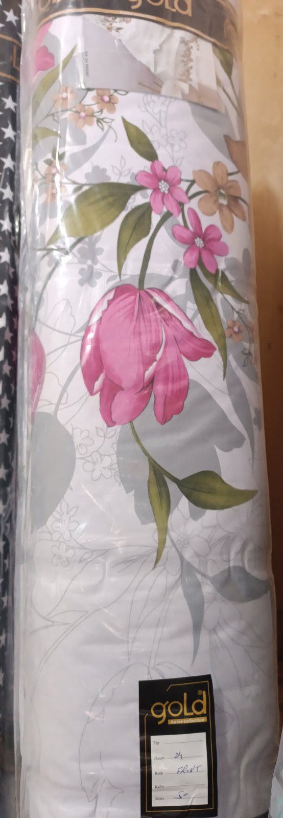 Тканина для постільної білизни Бязь "Gold" Lux "Лілії (рожевий)" GL767