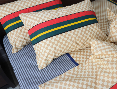 Полуторний набір постільної білизни 150*220 із Бязі "Gold" №153584 Черешенка™