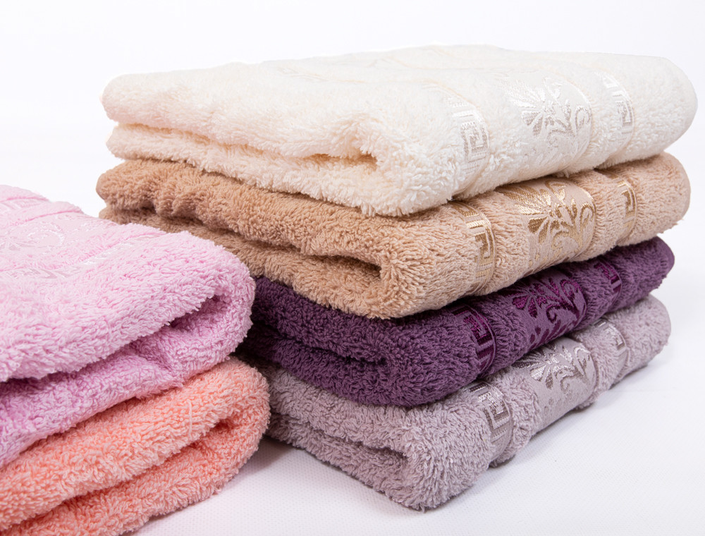 Комплект махрових рушників CESTEPE DIANA (90*50)