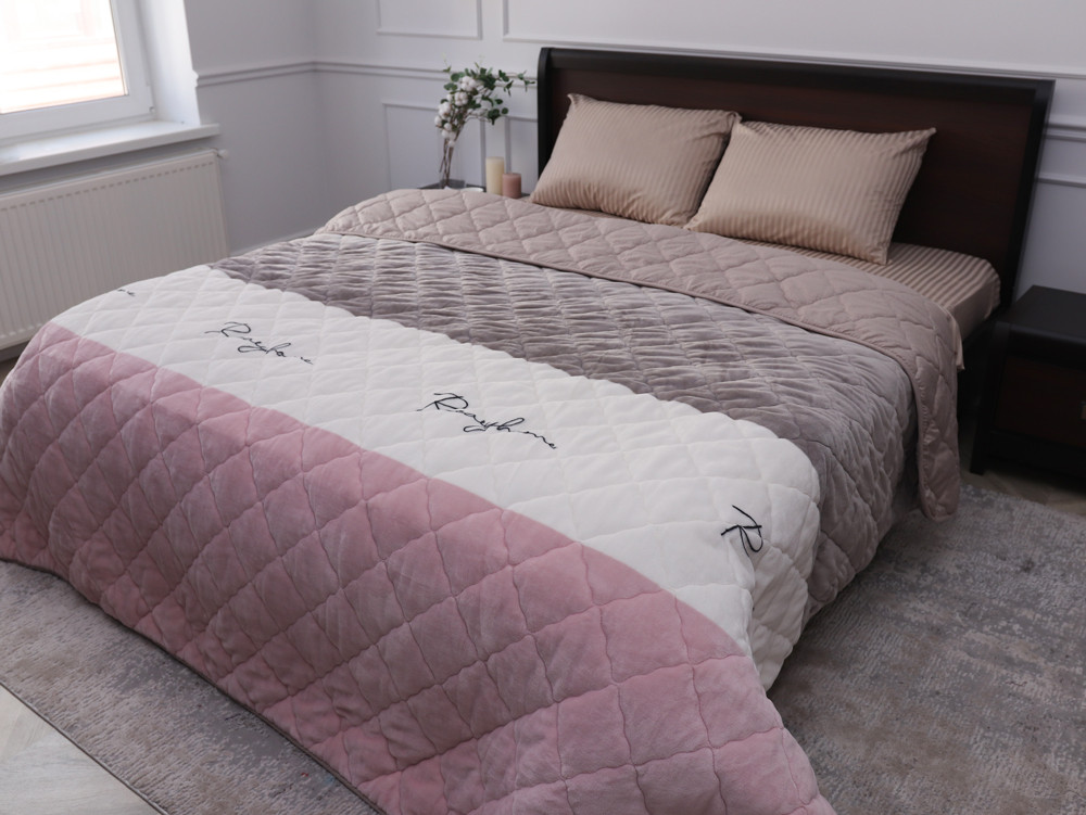 Полуторне флісове стьобане покривало №55077R