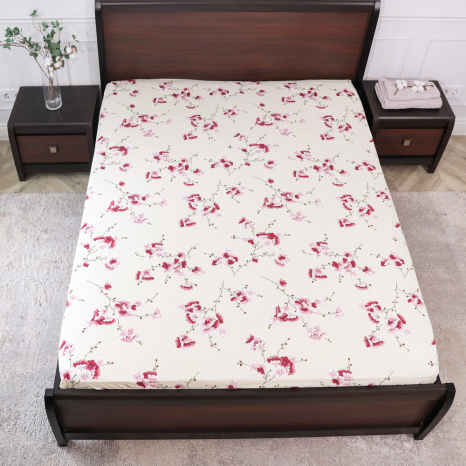 Простынь на резинке (180*200*25) молочное с цветочным принтом №6640021