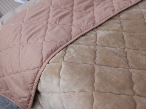 Євро-максі флісове стьобане покривало №55076R