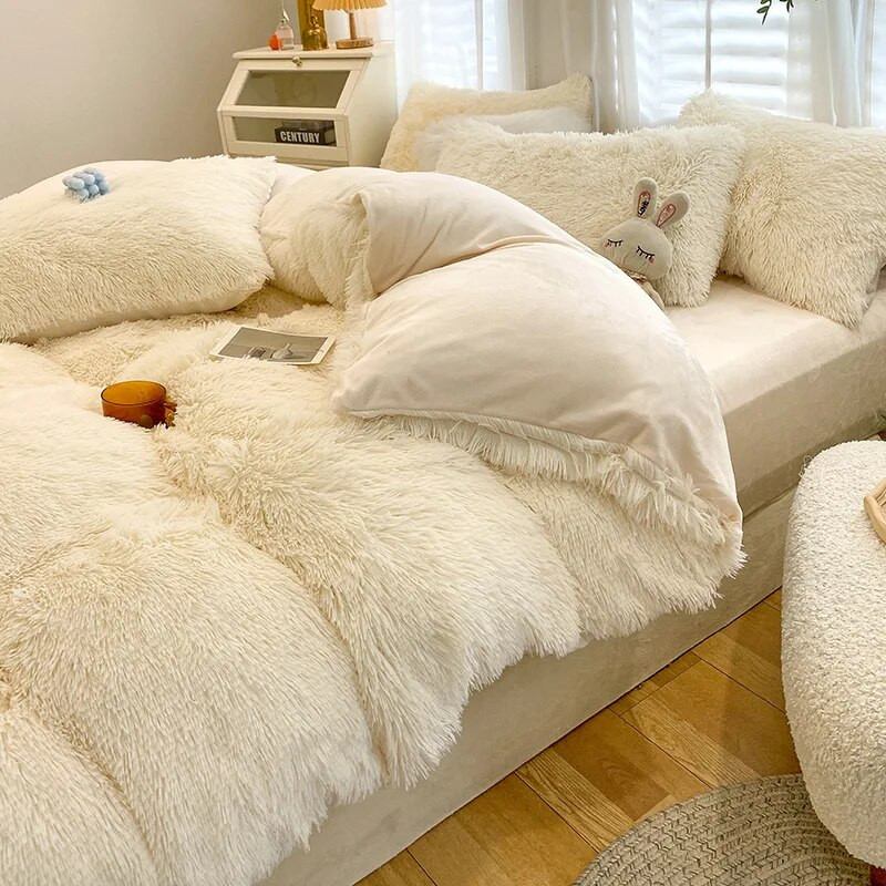 Евро-макси набор постельного белья 200*230 Плюш Травка №EL-01 Черешенка™