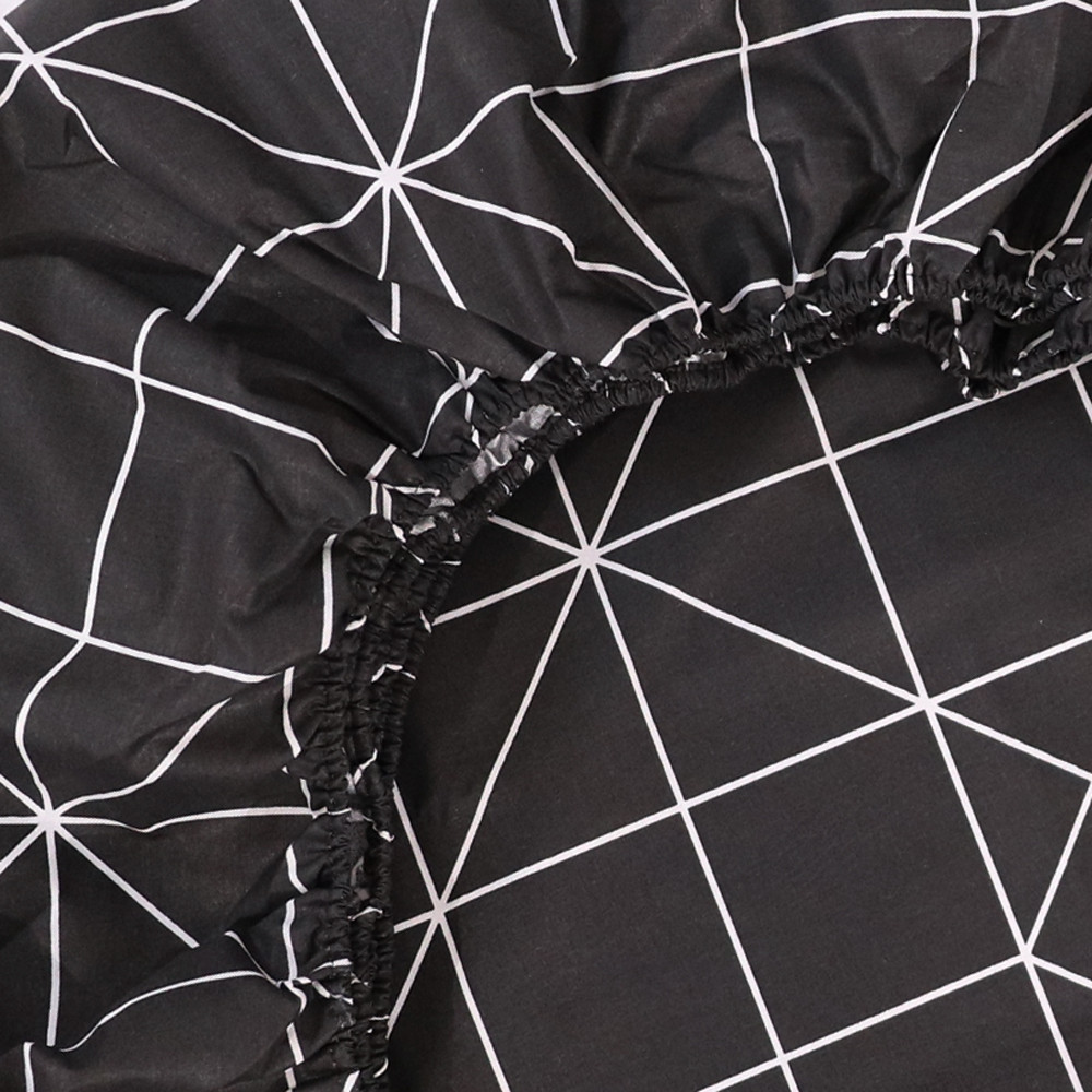 Простирадло на резинці (90*200*25) чорне з геометричним принтом  №662406