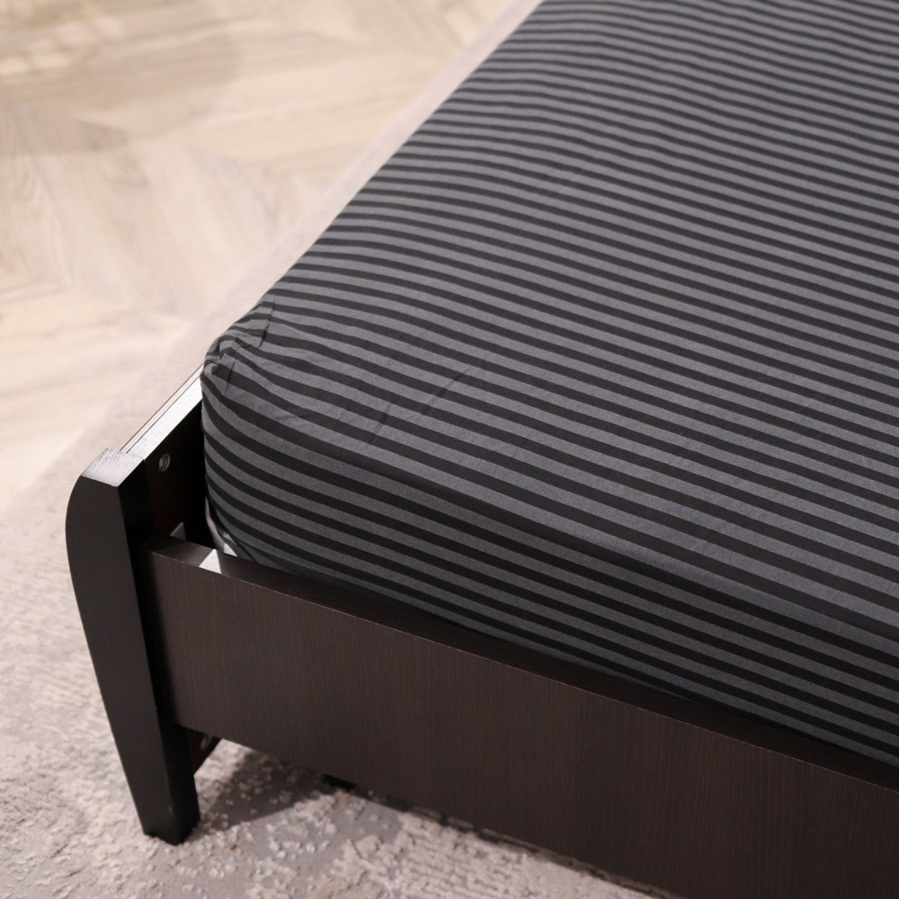 Простынь на резинке (90*200*25) серая полоска №6609051