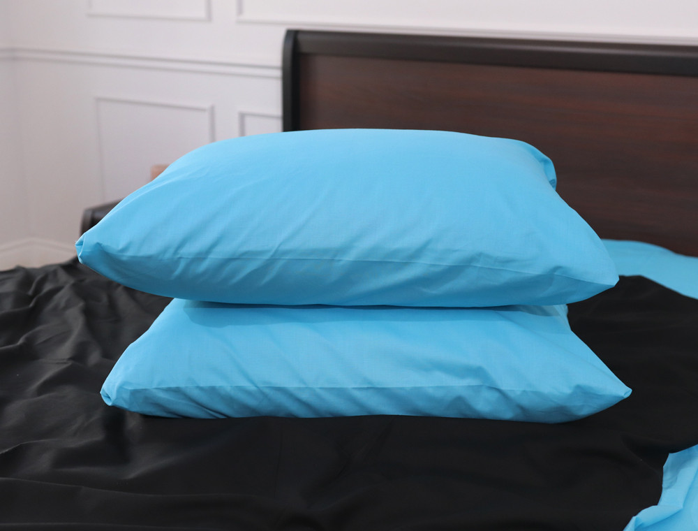 Семейный набор однотонного хлопкового постельного белья из Бязи "Gold" №155532AB Черешенка™