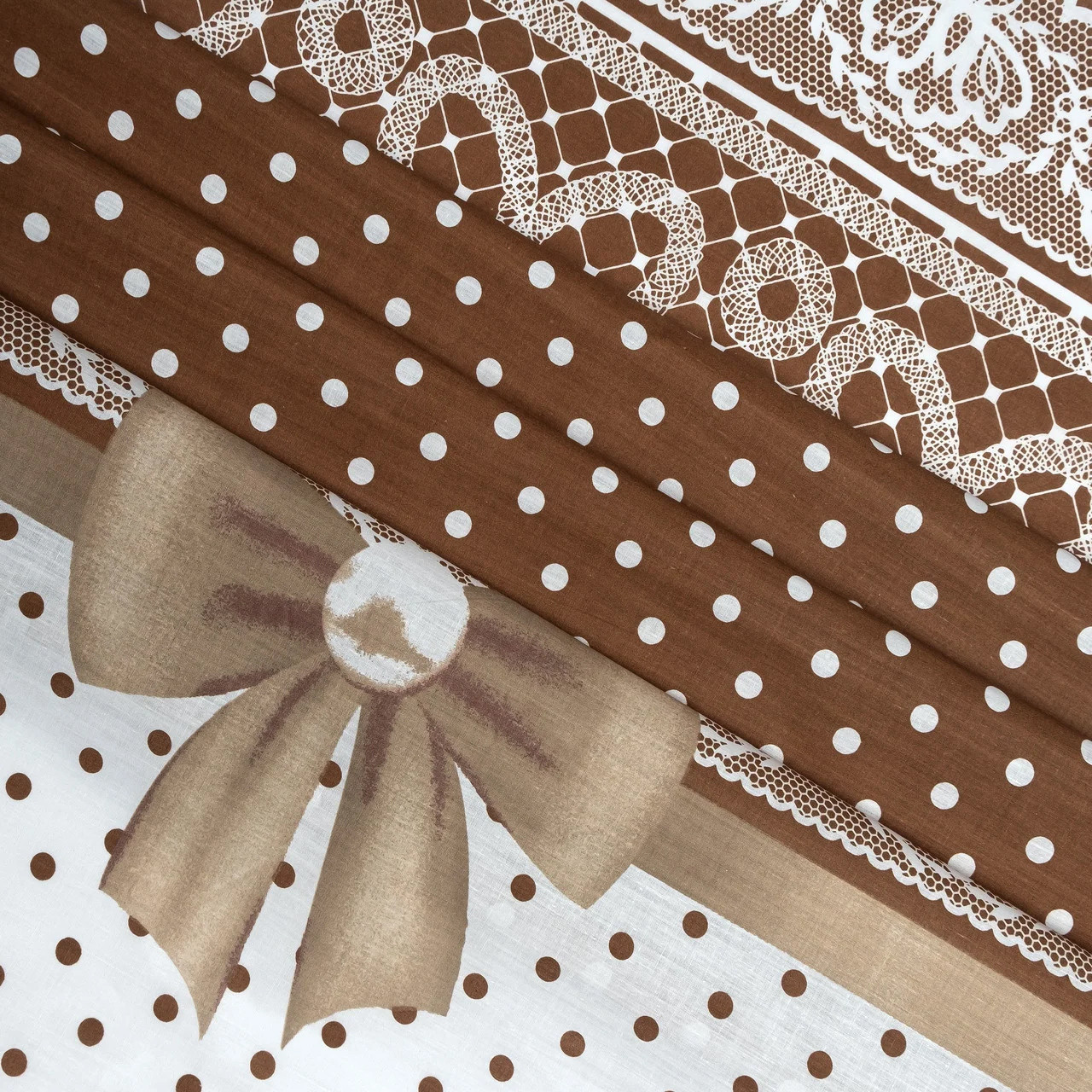 Тканина для постільної білизни Бязь "Gold" "Маленький сюрприз" GLL13020brown