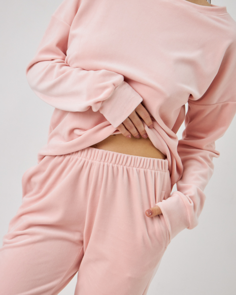 Жіночий велюровий костюм (Розмір M) пудровий №20222148