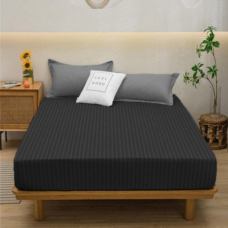 Простынь на резинке (90*200*25) черная в полоску №10032