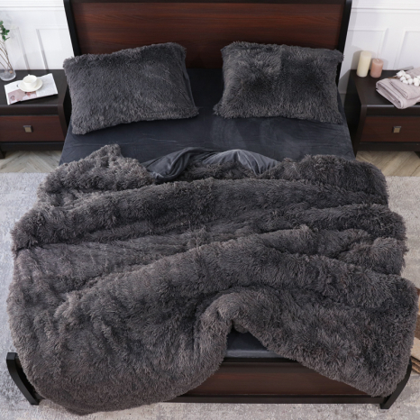 Евро-макси набор постельного белья 200*230 Плюш Травка №EL-06 Черешенка™