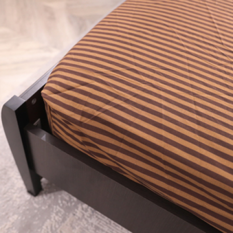 Простирадло на резинці (180*200*25) смугасте шоколадне №10028