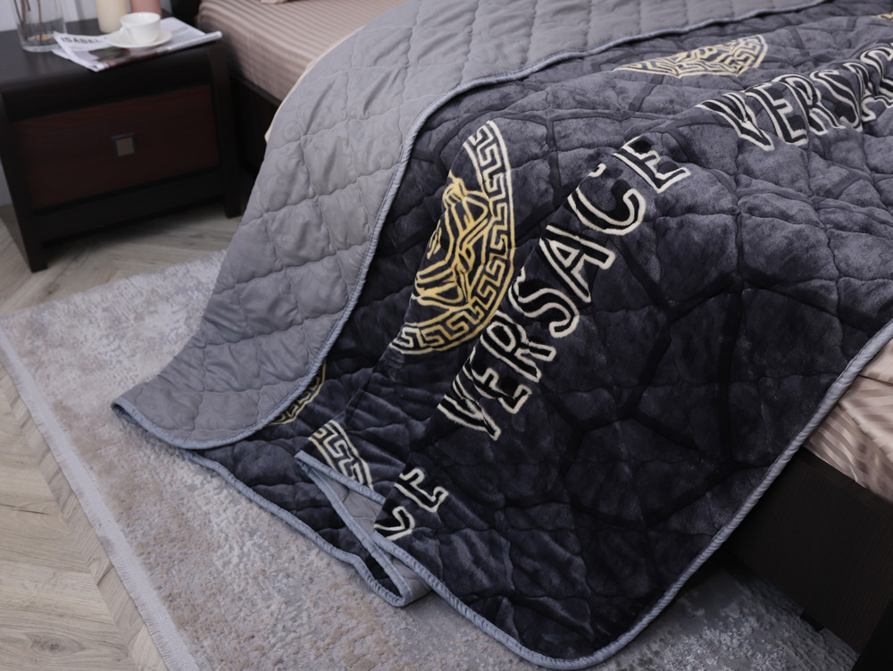 Полуторне флісове стьобане покривало №55089R