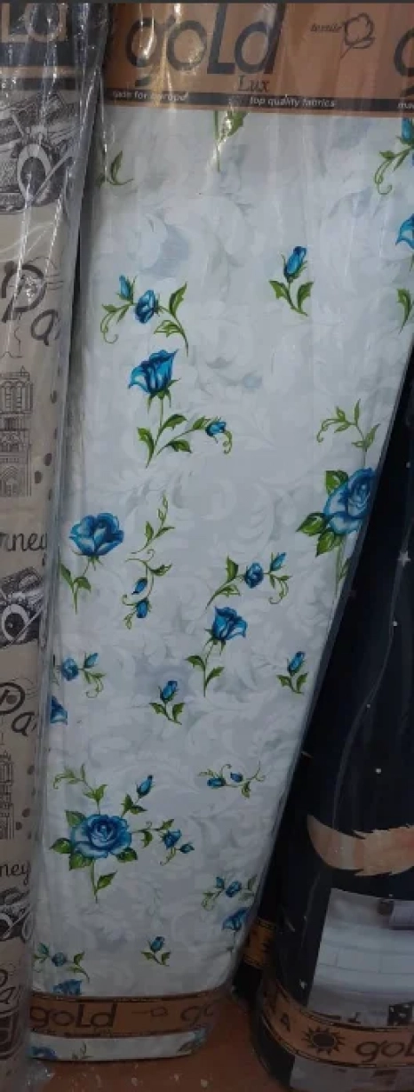 Ткань для постельного белья Бязь "Gold" Lux "Синяя роза" GL178