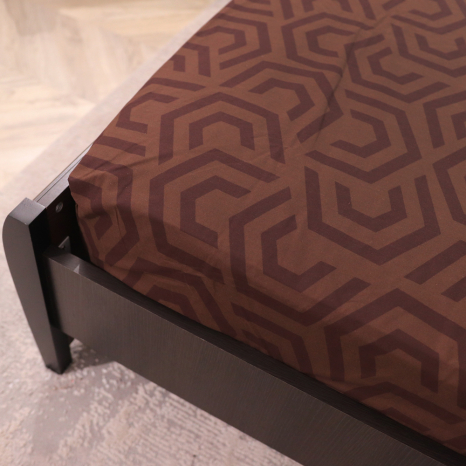 Простынь на резинке (140*200*25) коричневая геометрия №667865
