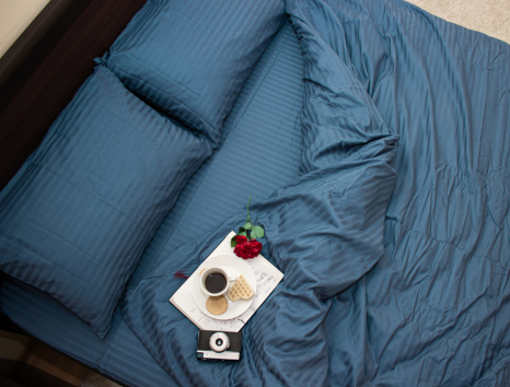 Сімейний набір постільної білизни зі Страйп Сатину №544032 KRISPOL™