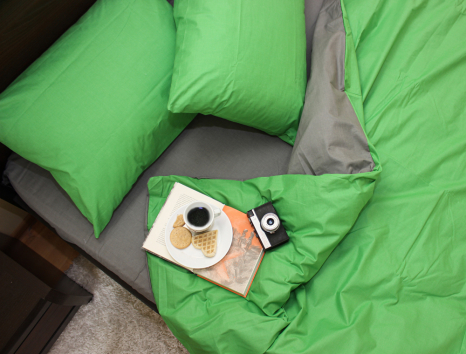 Сімейний набір однотонної постільної білизни із Бязі "Gold" №151713AB Черешенька™